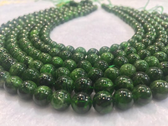 9mm Chrome Diopside Smooth Round , Very good quality,length 16 inch Necklace Natural Chrome Diopside,country of origin Russia