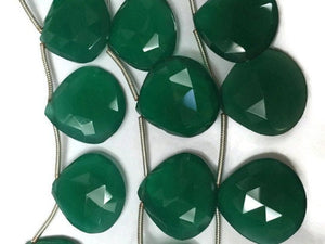 10pcs- 17x17mm-18x18mm- Green Onyx Faceted Heart Shape Briolette- Beautiful Deep Green Onyx