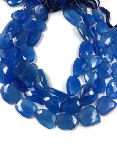 Chalcedony Faceted Nugget, 17x22mm to18x26mm , 14 Inch Strand, Blue Chalcedony , dyed chalcedony free size flat nugget shape