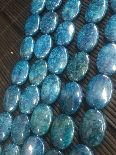 Neon Apatite 18x25 MM Smooth Oval Perfect shape Beads- 40 cm Length - origin Madagascar