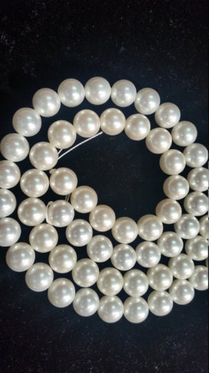 8MM White Shell Pearl Round Beads, Good Quality Pear for Necklace. Beatuifull off white