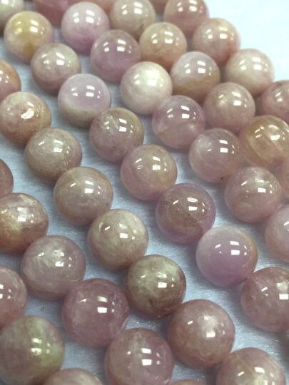 Kunzite Round Beads 8mm , Good Quality -AA Quality - Length 16 Inches origin brazil