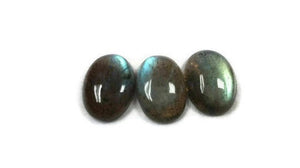 Labradorite 13x18MM Oval Cabs. Listing of 1 Pc. Natural Blue Fire Cabs.Code 300