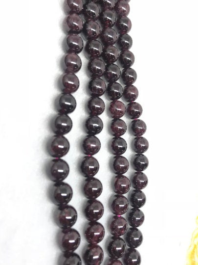 8MM Garnet Smooth Round ,A Quality , length 16