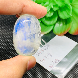 Moonstone Cabochon 34X23 MM Untreated Natural Cabs, Blue Flash Code N-48 Natural Rainbow Moonstone Cabochon Weight 10.7 gm Origin India