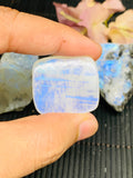 Moonstone Cabochon 29X26mm Big Size Code S62 Weight 10.60 gm AAA Quality - Natural Rainbow Moonstone Cabochon Origin India