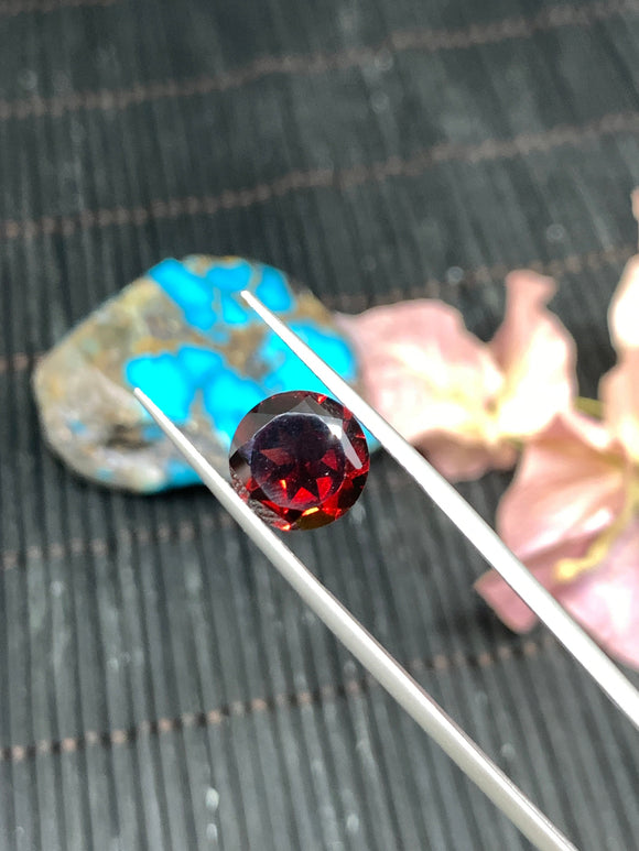 Garnet Round Faceted 10 mm size - Weight 4 cts -Natural Garnet Loose Stone - AAA Quality Stones- Pack of 1 Piece