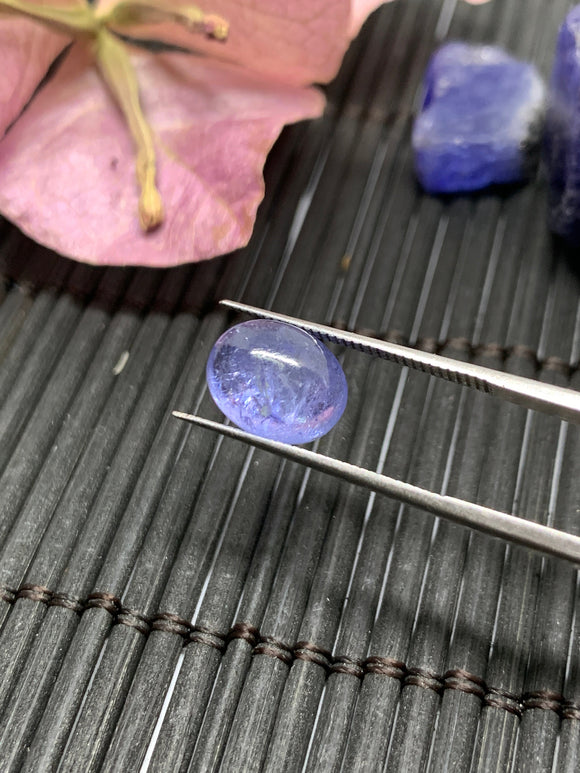 Tanzanite Cabochon 8x10 mm Calibrated Size Code #T31 Weight 4 carats -Good Quality Natural Tanzanite Cabs