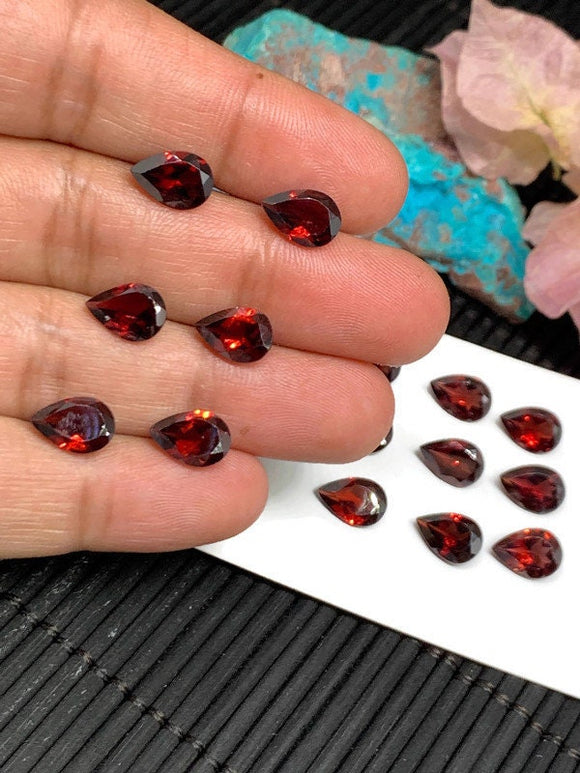 Garnet Pear Faceted 7x9 mm size Cut Stone  - Code #G25 - Pack of 4 pcs   -Natural Garnet Loose Stone - AAA Quality Stones