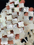 White Mother of Pearl Flower Beads • 18x18 mm Size • 40 cm length • AAA Quality • Natural White Mother of Pearl