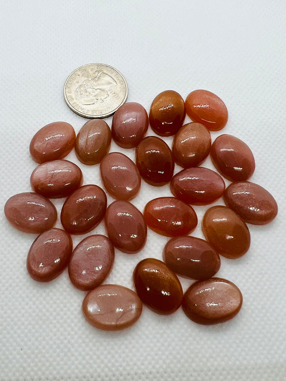 Peach Moonstone 13X18MM oval Cabs, Pack of 1 Pc. Peach Moonstone Oval Cabochon , loose gemstone cabs.