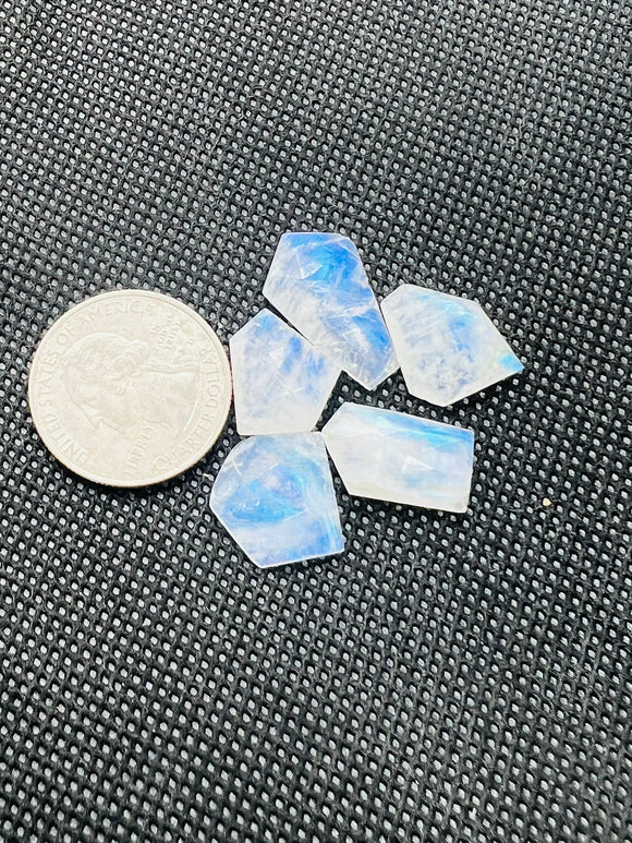 Moonstone Faceted Fancy shape, AAA Quality Moonstone Faceted -size 8X12 approx Pack of 5 Piece, loose cut stone.code#F3