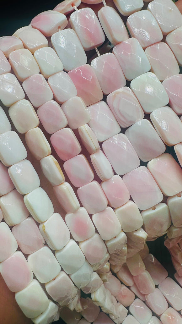 Queen Conch Shell Faceted Square Beads •  8x10 / 10x14 mm Size • Length 40 cm • AAA Quality • Natural Pink Queen Conch Shell Beads