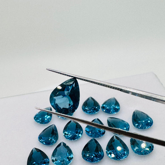 Blue Topaz Faceted Pear 8x10 mm - Pack of 1 Piece - AAA Quality - Loose gemstone - London Blue topaz Cut