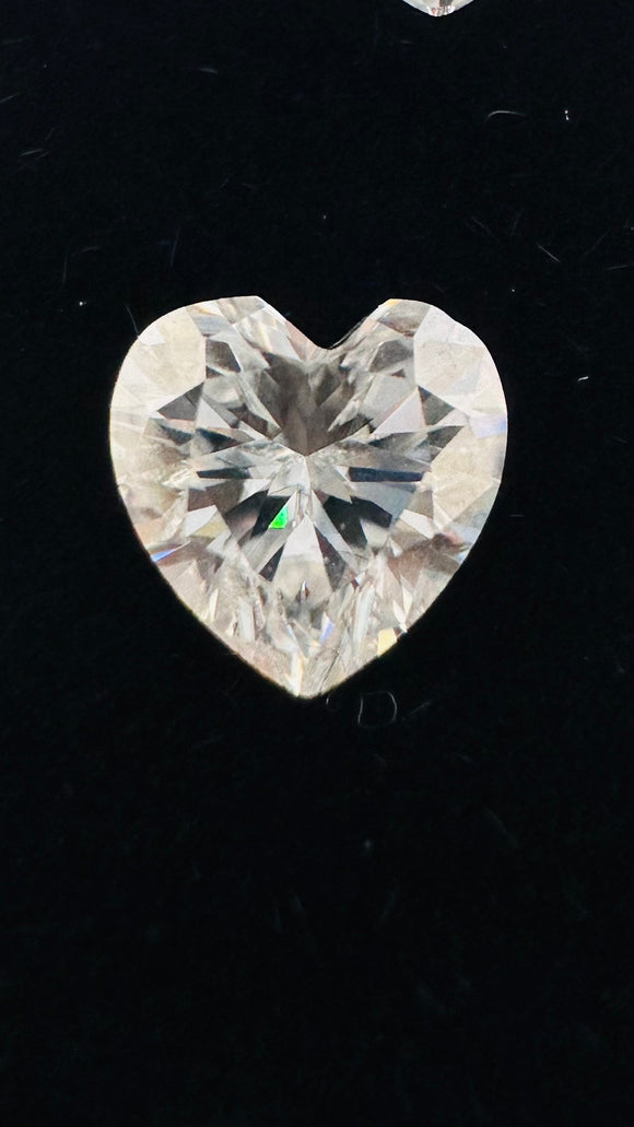 Moissanite Heart Cut 5 mm Size - Pack of 1 Pc -  Moissanite Loose Stone with GRA certificate - Color D - clarity VVS1