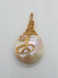 Freshwater Pearl pendant with wire wrapping, Silver wire with Gold plating, good luster on pearl.
