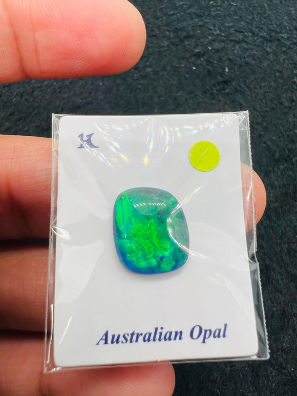 Australian Opal  Cabs, AAA Quality, Australian Opal triplet Cabochon, size    13X12 MM , weight -3.82 ct. flat bottom.