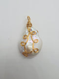 Freshwater Pearl pendant with wire wrapping, Silver wire with Gold plating, good luster on pearl.