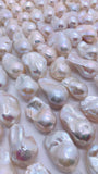 Freshwater Pearl Baroque Beads- Size 20-24 mm - AAA Quality - Length 40cm - Pearl Baroque Beads