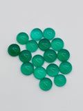 Green Onyx 5-5.5mm cabs, loose gemstone, pack of 8 pieces. Green onyx cabochons.