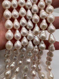 Pearl baroque shape, 8-9mm size, Natural Freshwater cultured Pearl, baroque shape, 8X11 mm size. good luster.