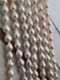 Pearl baroque shape, 8-9mm size, Natural Freshwater cultured Pearl, baroque shape, 8X11 mm size. good luster.