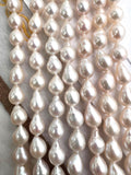 Pearl baroque shape, 8-9mm size, Natural Freshwater cultured Pearl, baroque shape, 8X11 mm size. good luster.