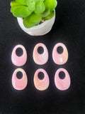 Queen Conch Oval Pendent 25x35 mm - Pack of 1 Piece -queen conch shell, hand made Pendant .