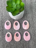 Queen Conch Oval Pendent 25x35 mm - Pack of 1 Piece -queen conch shell, hand made Pendant .