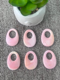 Queen Conch Oval Pendent 25x35 mm - Pack of 1 Piece -queen conch shell, hand made Pendant .