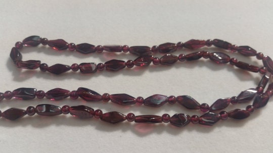 Garnet Necklace with Shakarpara and Round Shape , Length 32