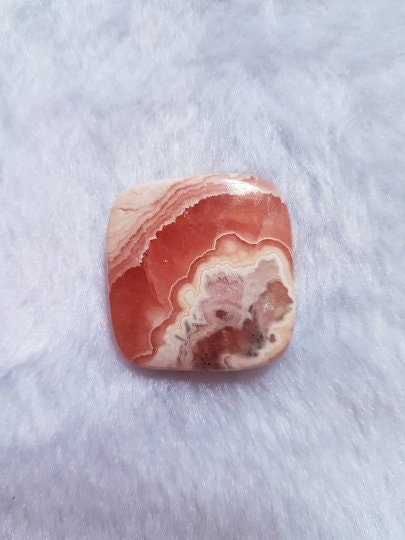 RHODOCHROSITE Smooth Cabs ,Natural gemstone cabochon .Size 28X29 MMcode 01