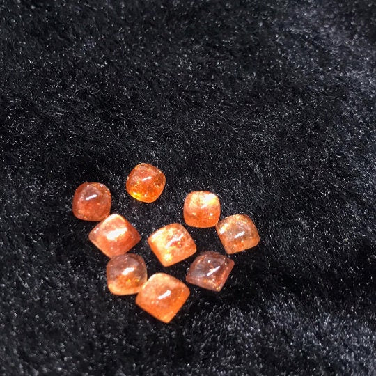 Sunstone Cabs 6mm- Sunstone Square Cabs , Natural gemstone cabochon. Good Quality cabs ( Pack of 6 pc