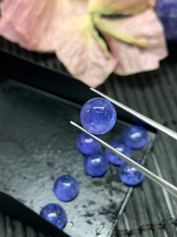 7mm Tanzanite Cabochon Round Calibrated Size Code #T134 -4A Quality Natural Tanzanite Cabs- Medium Blue Color Tanzanites