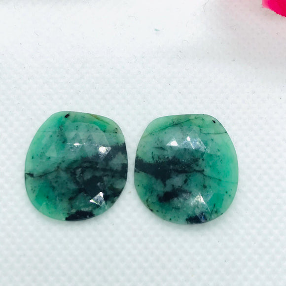 Emerald Faceted Matching Pair shape ,Emerald Faceted Polki shape,Size 21X19 MM , weight 20 ct . code #E3 , Emerald pair , origin Zambia