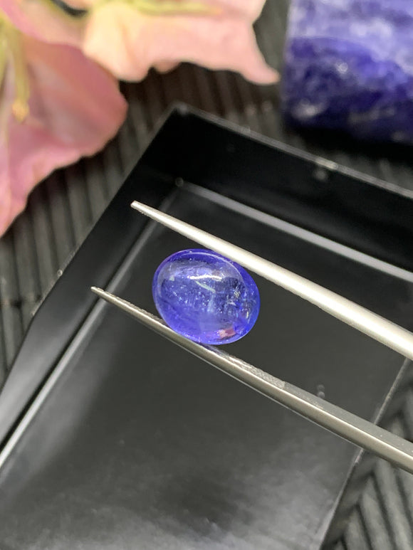 8x10 mm Tanzanite Cabochon Oval Calibrated Size Code #T117A Weight 4.5 carat -4A Quality Natural Tanzanite Cabs