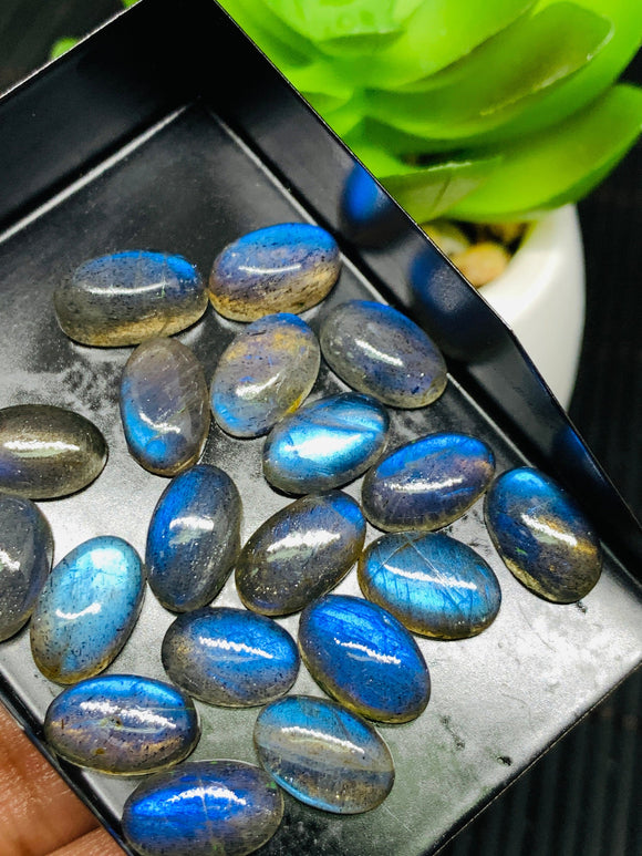 Labradorite Oval Cabochon 8X12 mm - Pack of 4 Pieces - AAAA Quality Blue Color - Natural Labradorite Cabs - Labradorite Stone