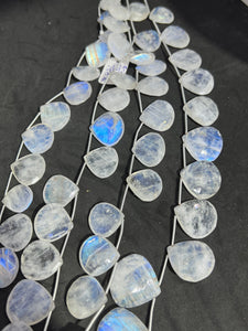 Moonstone 20MM Faceted Heart Shape briolette ,Good quality and transparent stones with Blue Fire . Length 10Inch ,AAA Grade, Mine from India