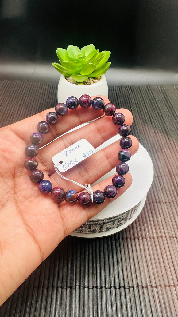 Sugulite Bracelet 8 mm Size • Code S10 • AAA Quality • Sugulite Roundel Bracelet 7.5 Inch Length • Natural Sugulite - Purple Color